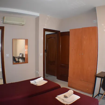 Alamare Appartement *